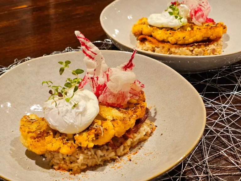 gourmet-cauliflower-rice-dish-poached-egg-fine-dining-style