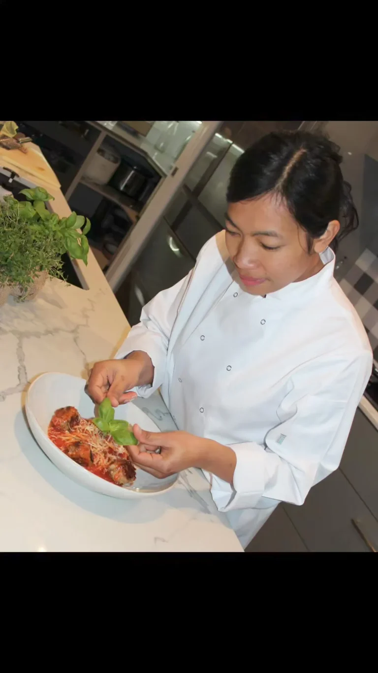 private-chef-auckland-plating-italian-dish