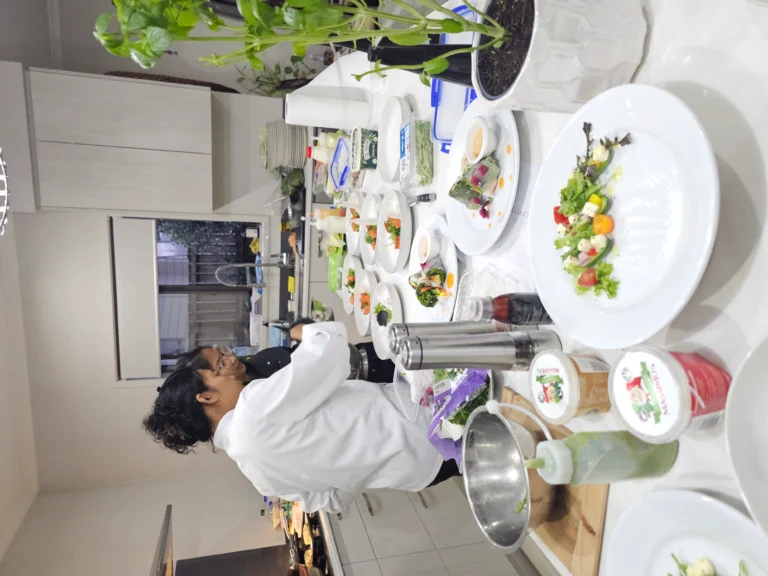private-chef-plating-salad-dishes-home-kitchen-service